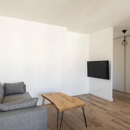 Dify Bourbonnais - Quartier Vaise *